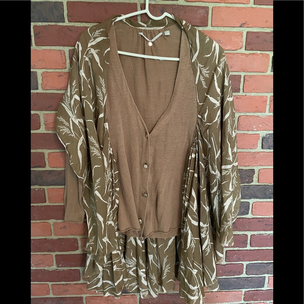 Anthro Knitted and Knotted linen Blend Long Sleeve Flare Top